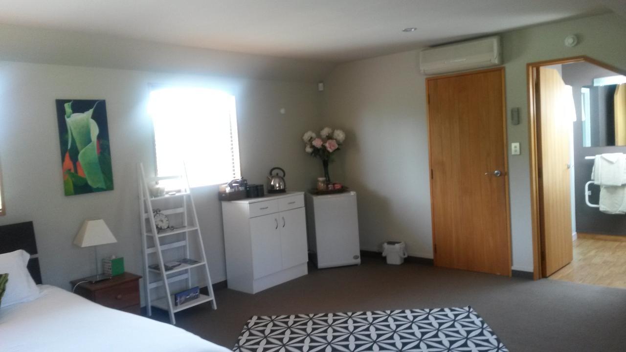 Rockview B And B Александра Екстериор снимка